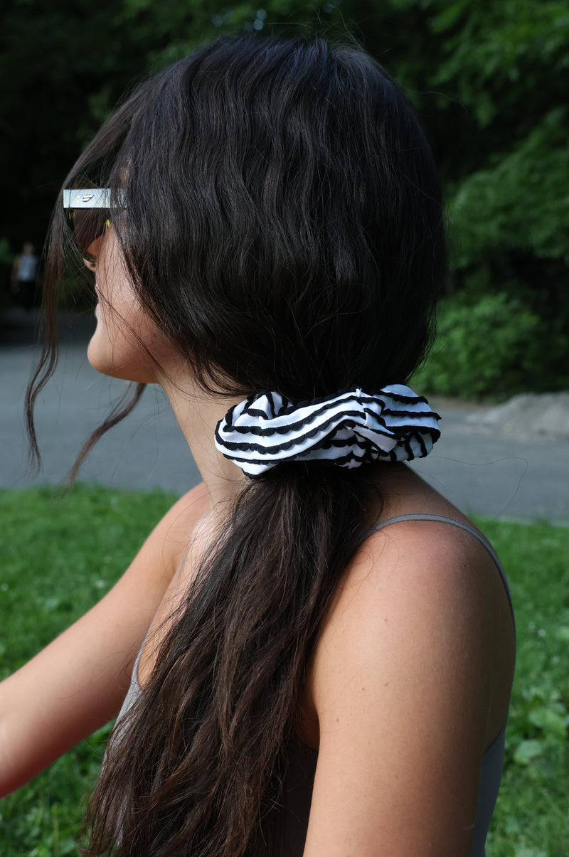 Scalloped XL Scrunchie